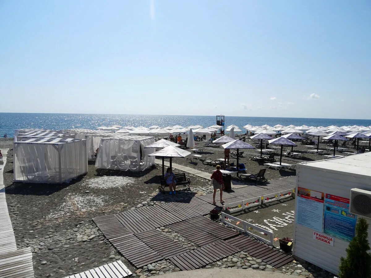 Sigma sirius сочи пляж. Пляж гамма сириус адлер. Пляж отеля сириус. Пляж отеля сириус. Пляж омега сириус сочи.