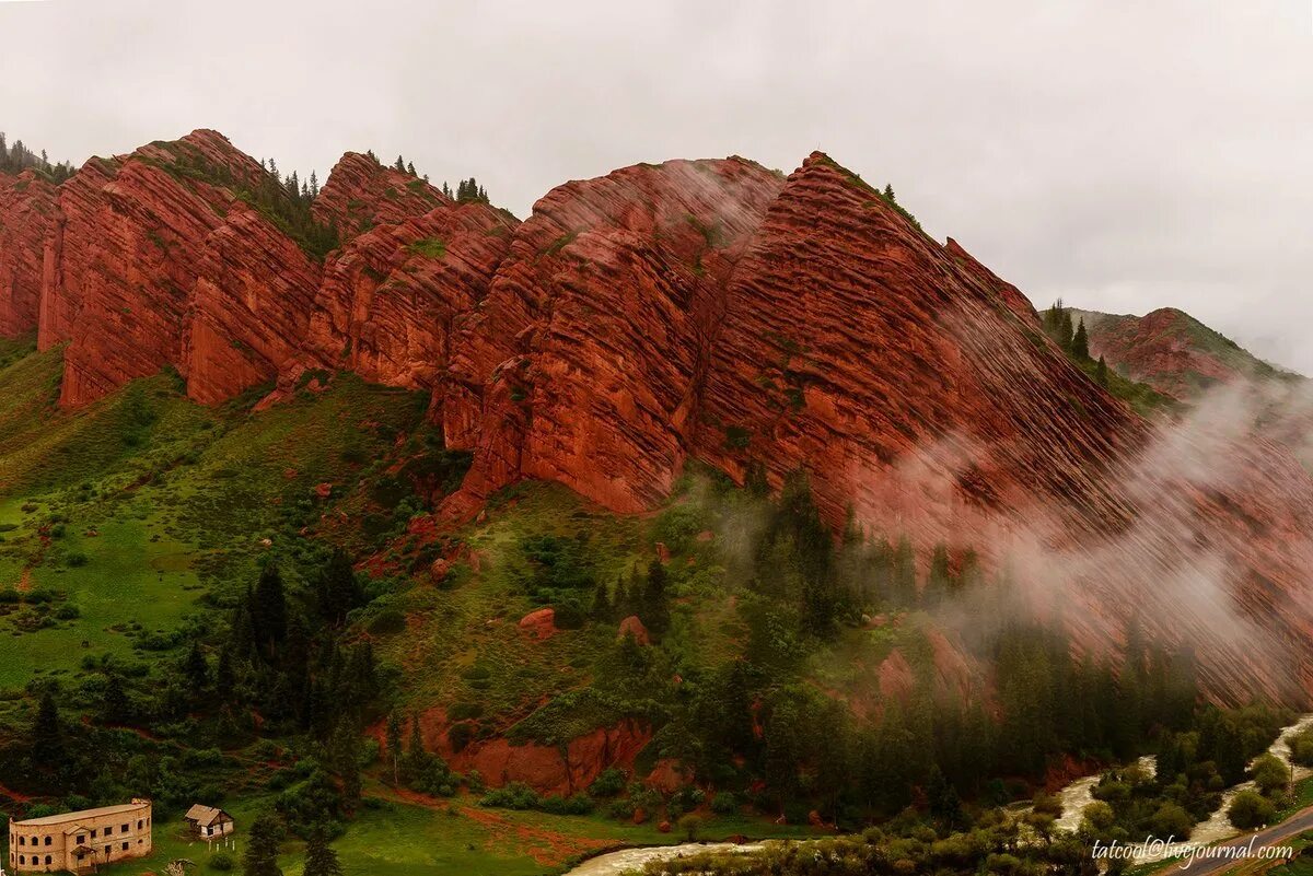долина семи быков (джеты огуз). красные горы сколько стоят. красные горы сколько стоят. красивые красные горы. красные горы сколько стоят.