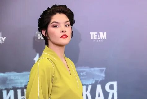 13 премьера