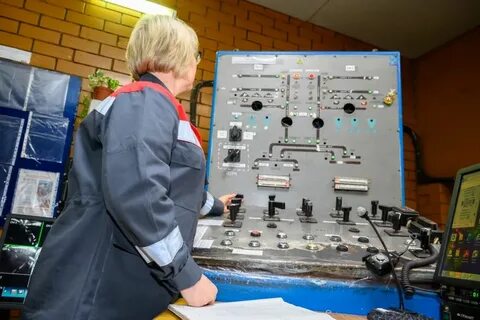 Оператор пульта