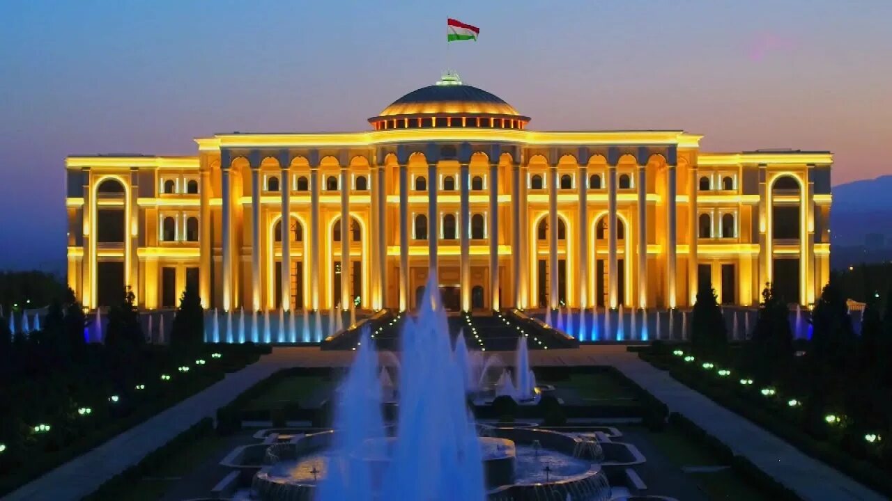 Сайт точикистон. Касри миллат Таджикистан. Душанбе столица Таджикистана. Дворец президента Таджикистана. Столица Таджикистана дворец президента.