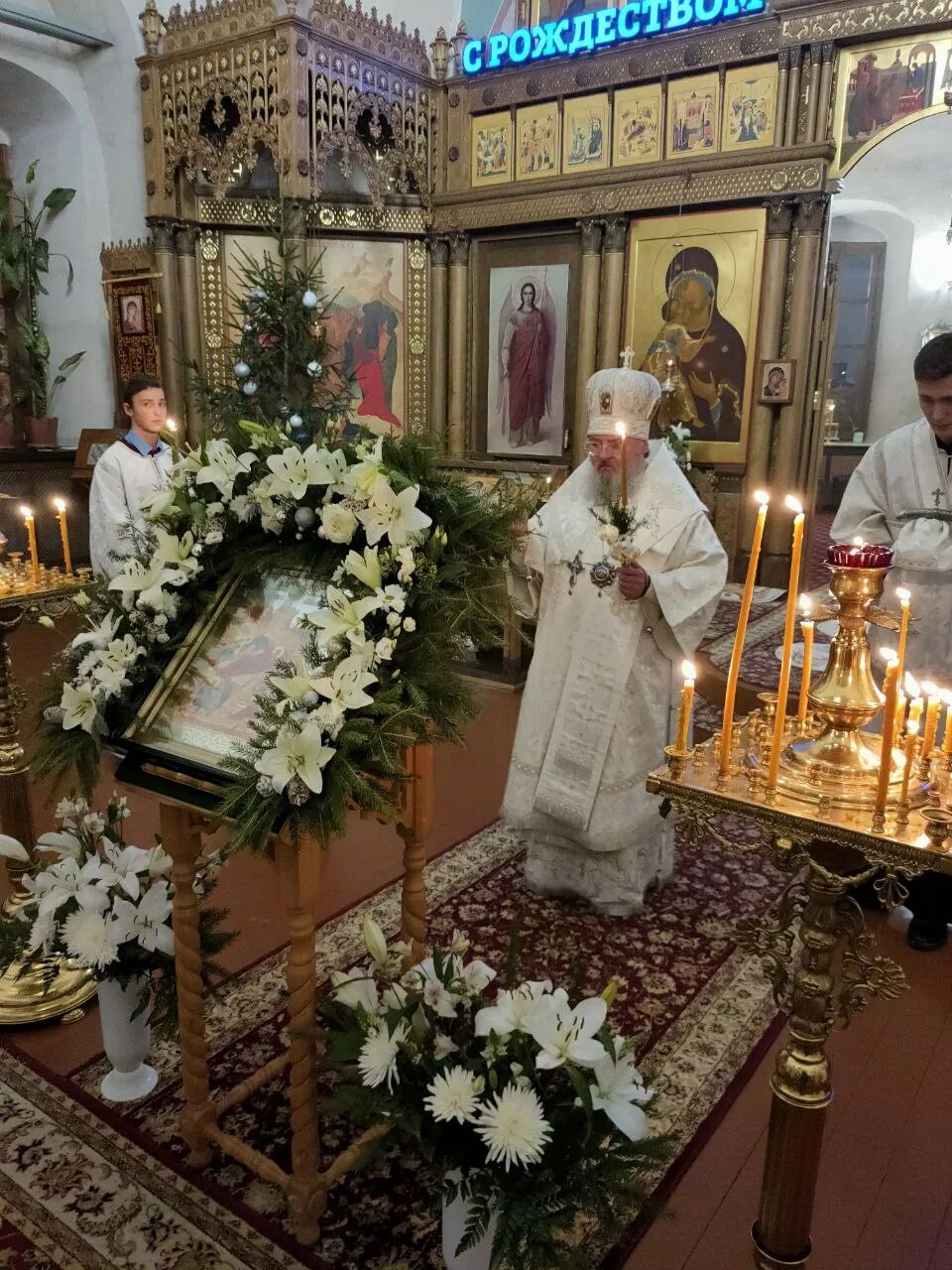 Всенощное бдение. Всенощное бдение рождество христово. Рождество последование. Всенощное бдение, литургия с объяснениями. Рождество служба книга.