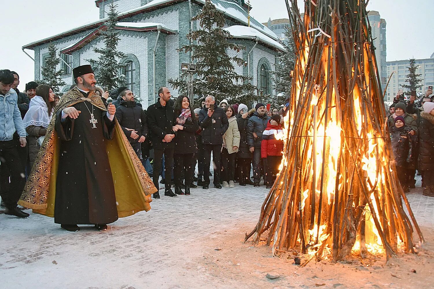 Какие армянские праздники. Свадебные традиции армении. Традиции и праздники армян. Бун барекендан. Терендез армянский праздник.