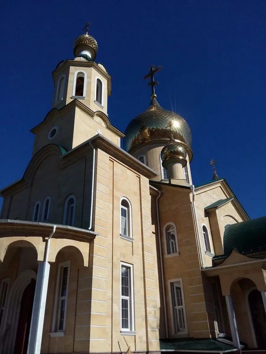 Совхоз пятигорск. Храм серафима саровского пятигорский. храм серафима саровского поселок пятигорский. поселок пятигорский ставропольский край храм серафима саровского. пос пятигорский предгорный район.