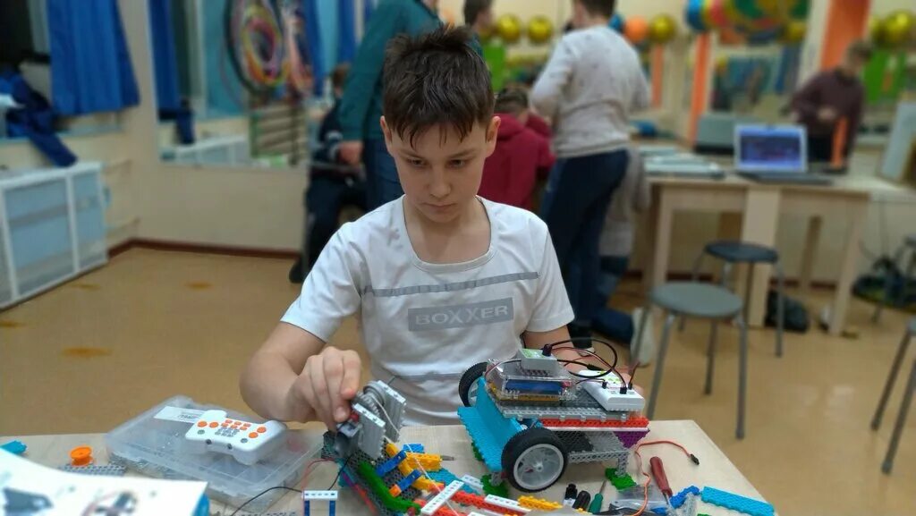 Тула робототехника. Кружки робототехники для детей. Робототехника в уфе. Робототехника киров. Кружок робототехники для детей.