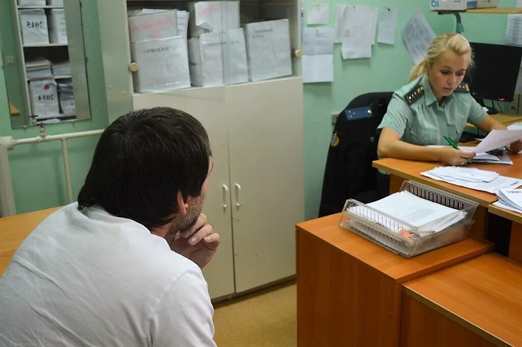 Приставы сыктывкар куратова 85. Приставы сыктывкар куратова 85. Улица куратова в сыктывкаре. Фото милицейсого человека. Осп г сыктывкара.