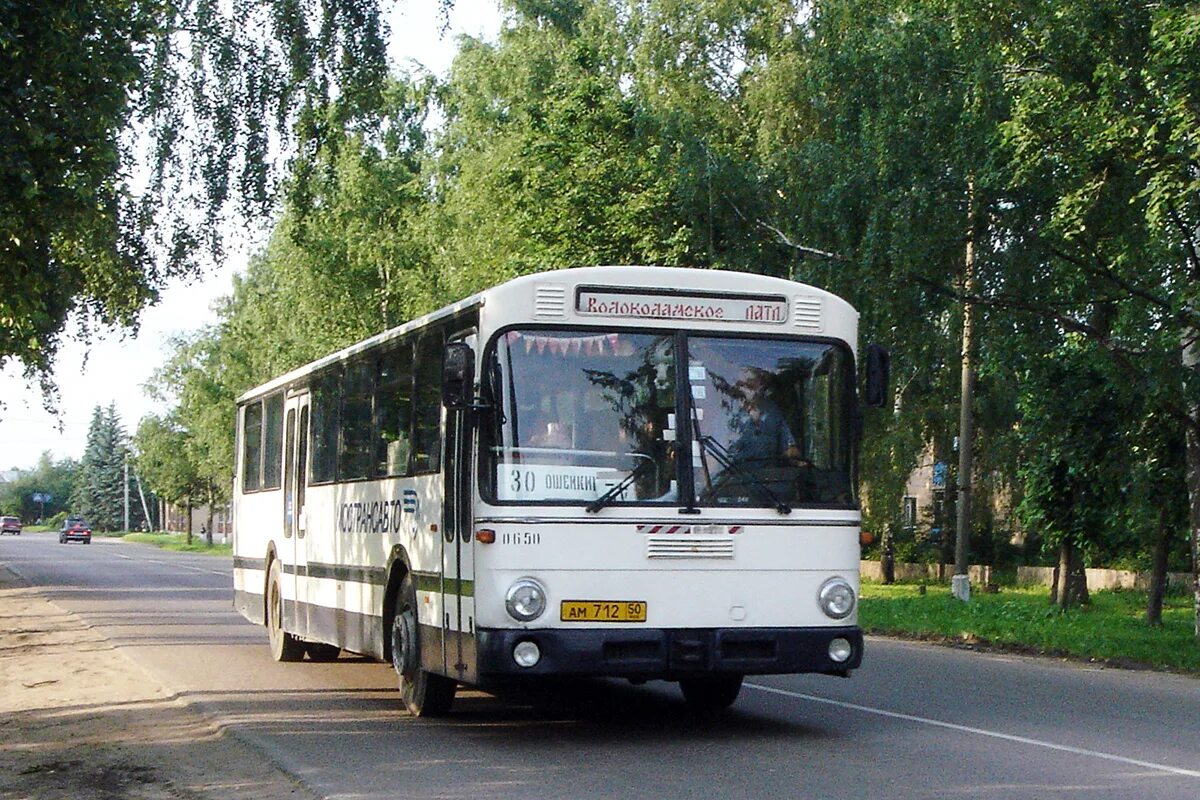 Московские маршрутки. Транспорт Московской области. Автобус Мерседес Бенц Калининградская область. Автобус 650 Москва. Автобус 650 маршрут