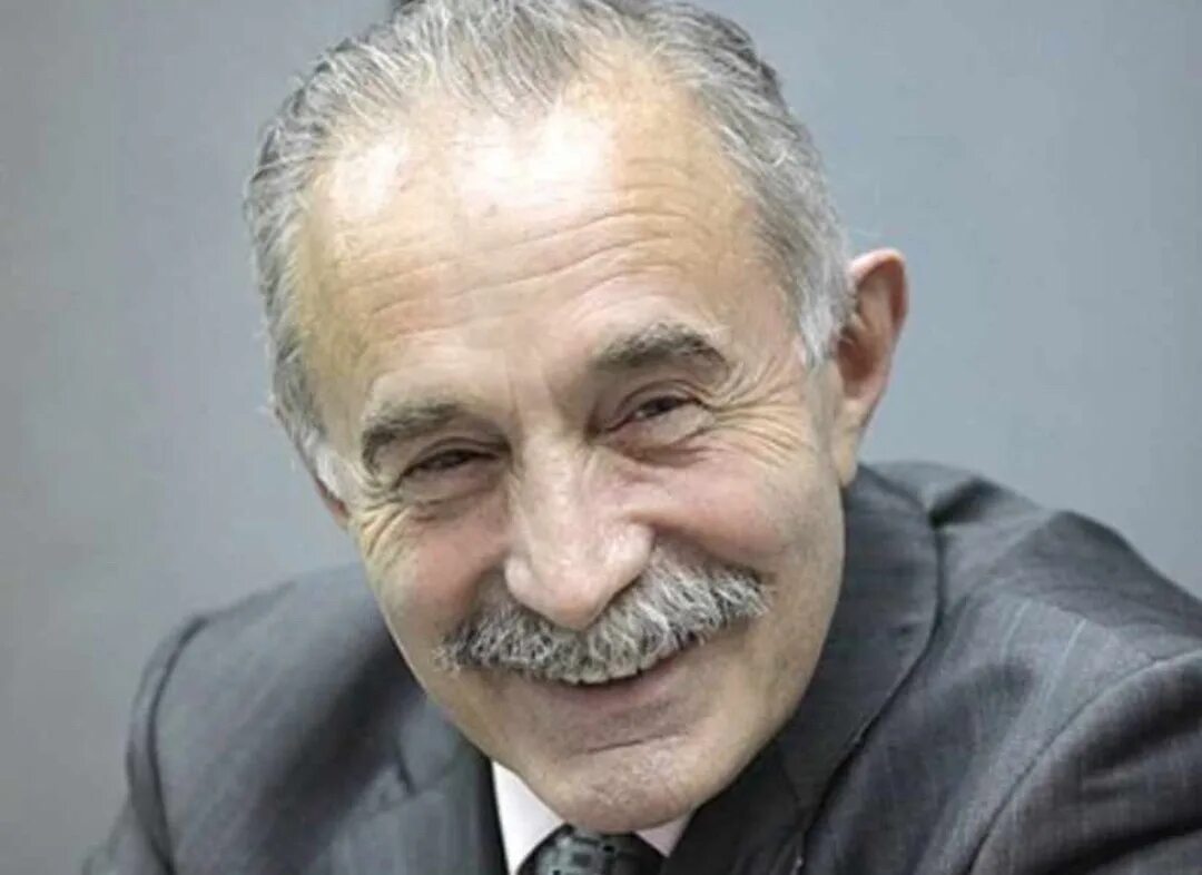 Асланбек аслаханов национальность. Аслаханов асламбек кобзон. Асламбек аслаханов самбо. Асламбек ахмедович аслаханов. Аслаханов асламбек ахмедович кадыров.