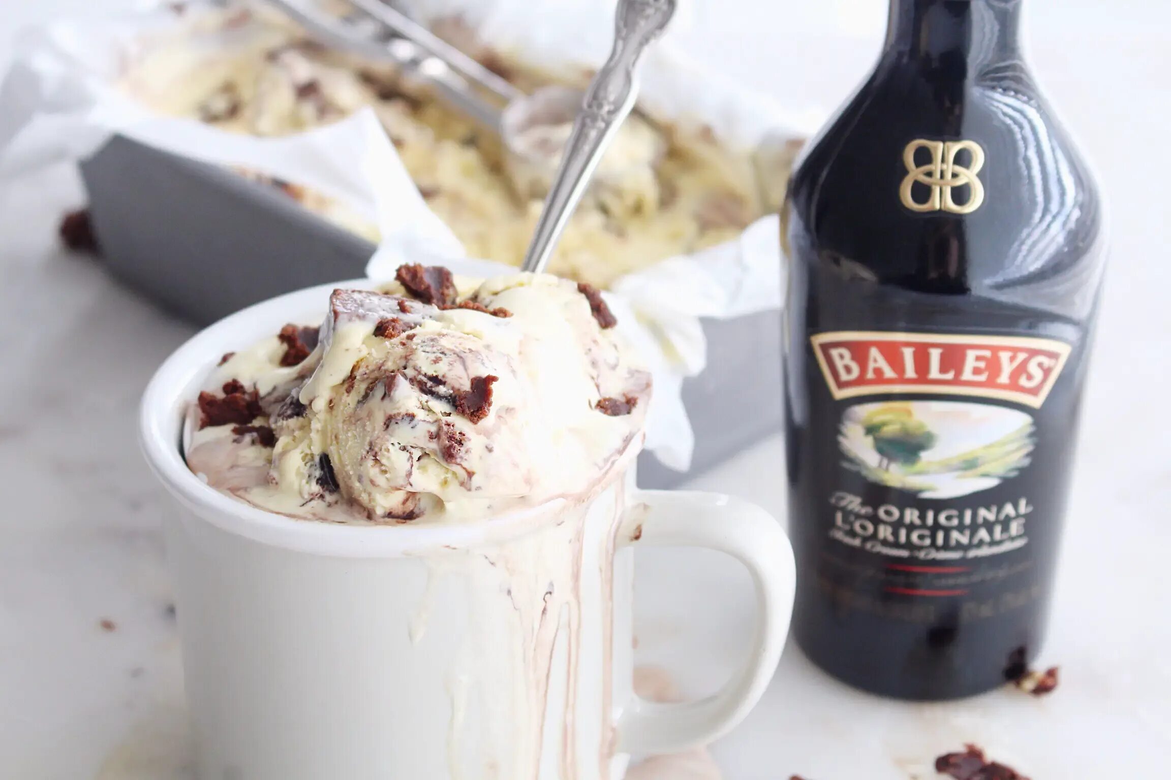 Бейлис айс Крим. Baileys Irish Cream. Мороженое Бейлис Айриш Крим. Бейлис с мороженым. Мороженое с ликером