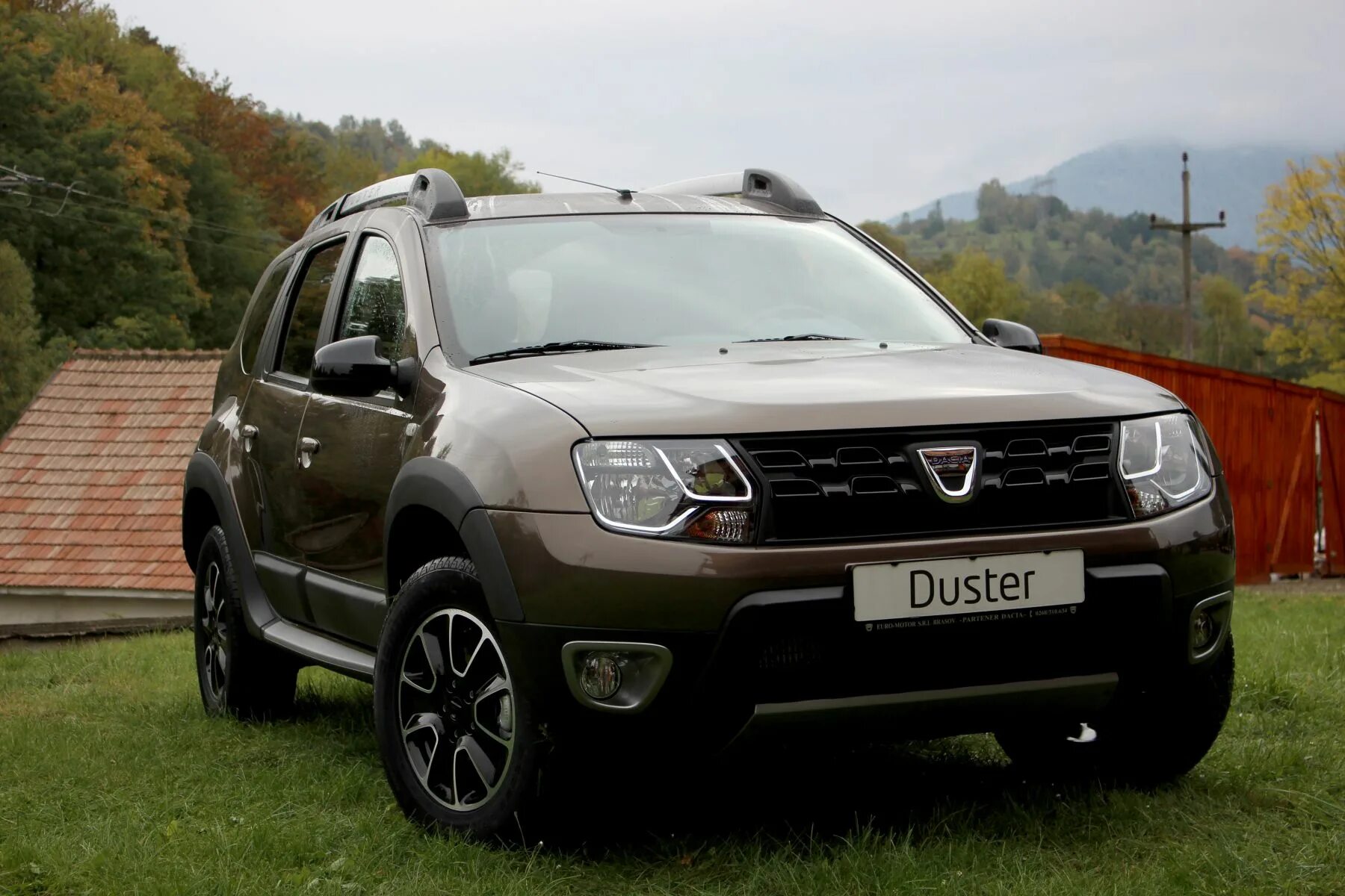 Рено дастер 2.0 видео. Renault Duster 1. Renault Duster 2017. Renault Duster Diesel. Renault Duster 2 дизель.