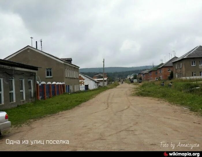 П каменный погода. Поселок каменный Яр Емельяновский район. Каменный Яр поселок озеро. Каменный Яр поселок жители. Каменный Яр Красноярск Церковь.