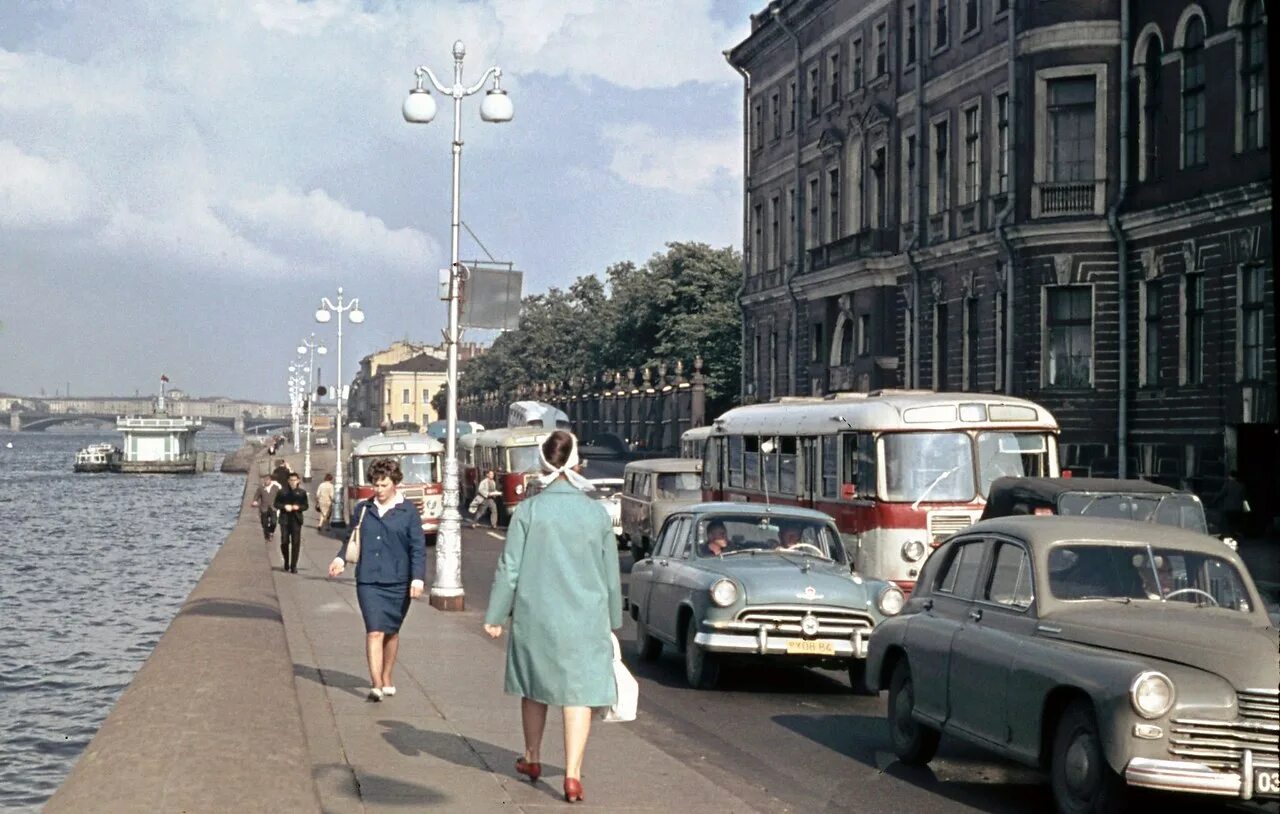 Ленинград 1964 год фото. Санкт-петербург в 1964 году. Гостиничное хозяйство ссср. Ленинград город. Ленинград 1981 год.