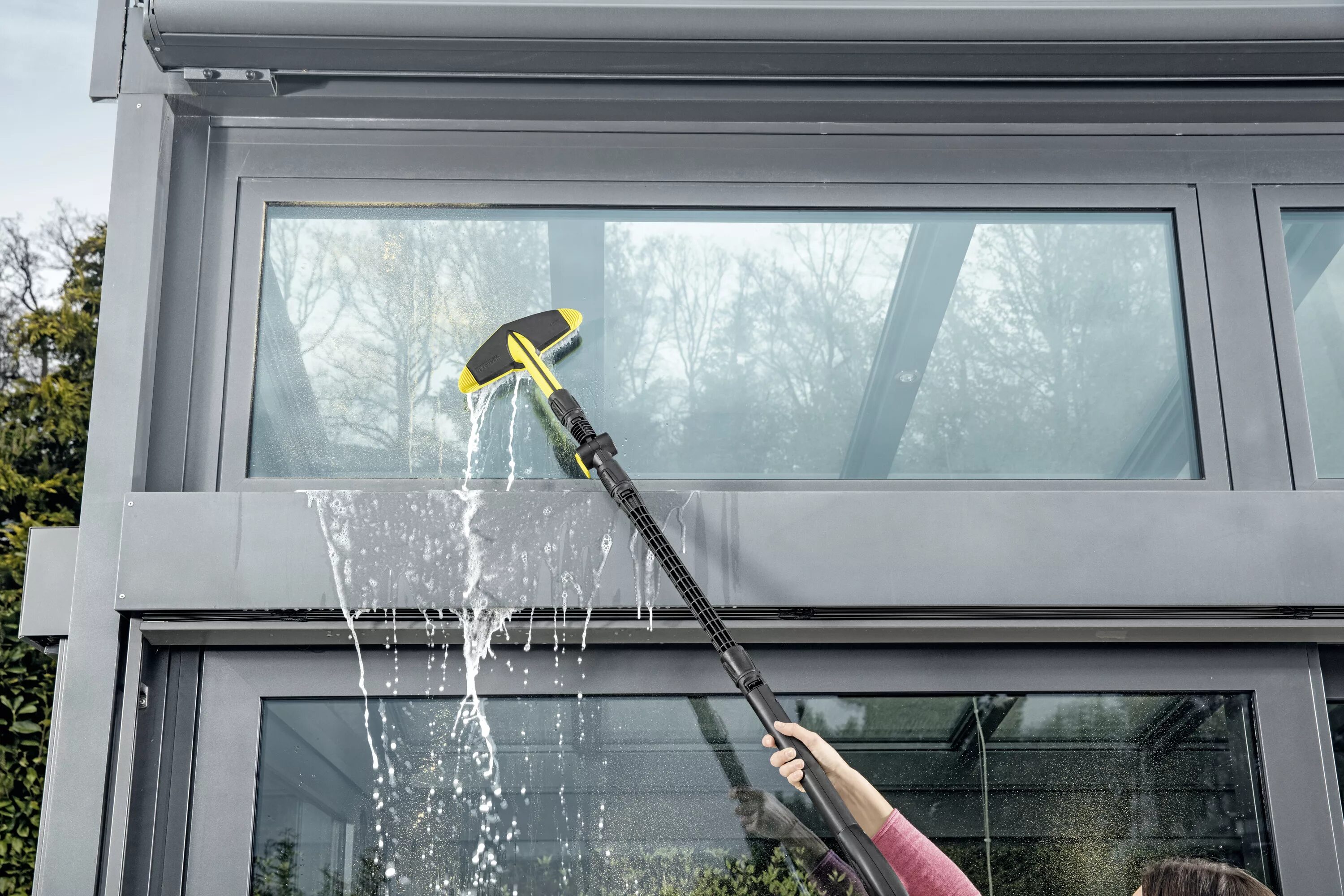 Можно ли мыть окна в дождь. Karcher 2.643-240. удлинительная трубка керхер. кёрхер для мытья окон. удлинитель для керхер для мытья окон.