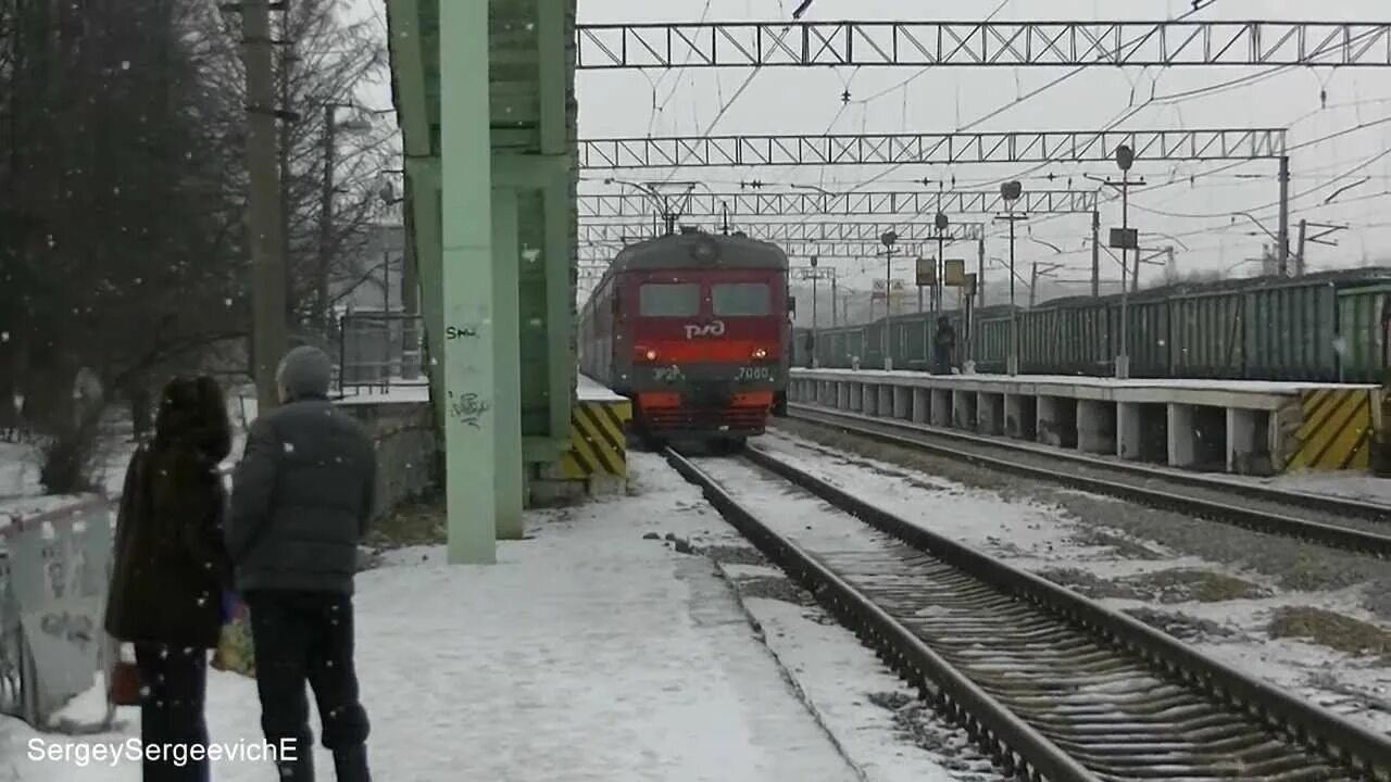 Электричка чехов столбовая на сегодня. Станция Столбовая. Столбовая станция Курского. Станция Детково. Электричка Столбовая Кубинка.