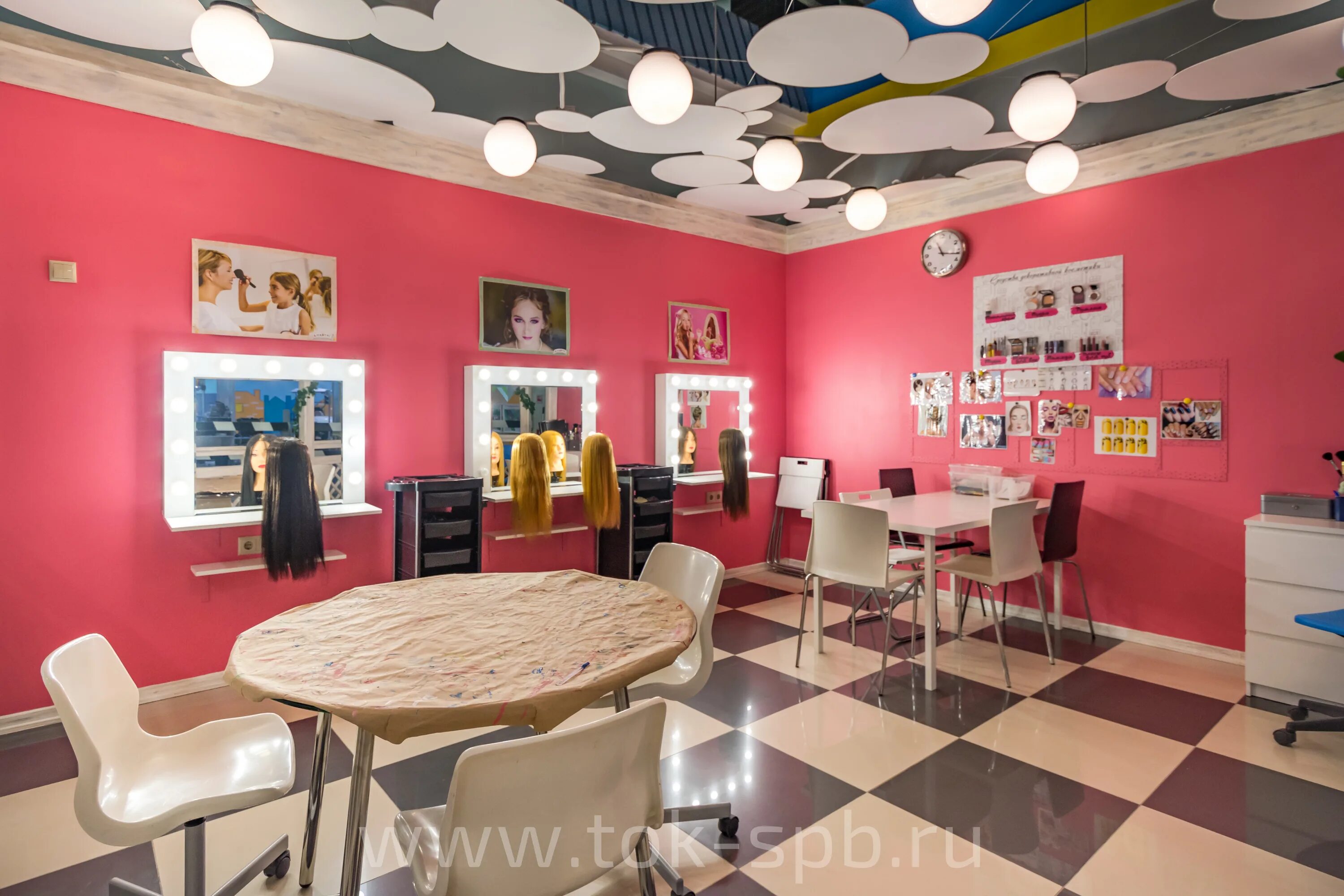 тц московский парикмахерская