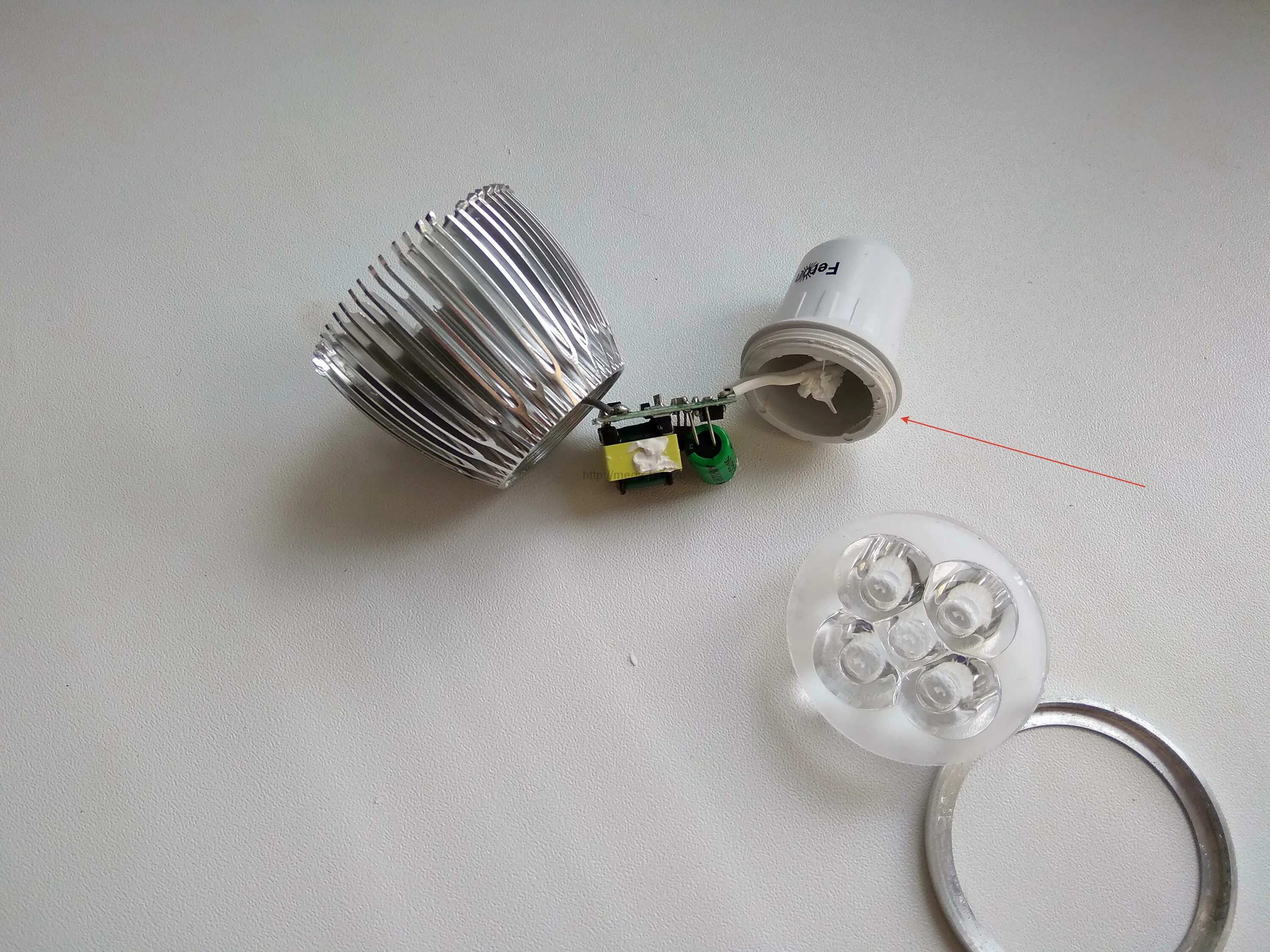 Субару форестер лампа поворотника. Снять цоколь. D2s лампы japan. Дхо в поворотники 2 в 1 светодиодные без переделок. Цоколи ламп для фонарика.