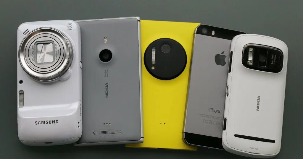 Китайский телефон камера. Nokia Lumia 1020 PUREVIEW. Самсунг с большой камерой сзади. Нокиа с большой камерой сзади. Nokia с камерой 5 мегапикселей.