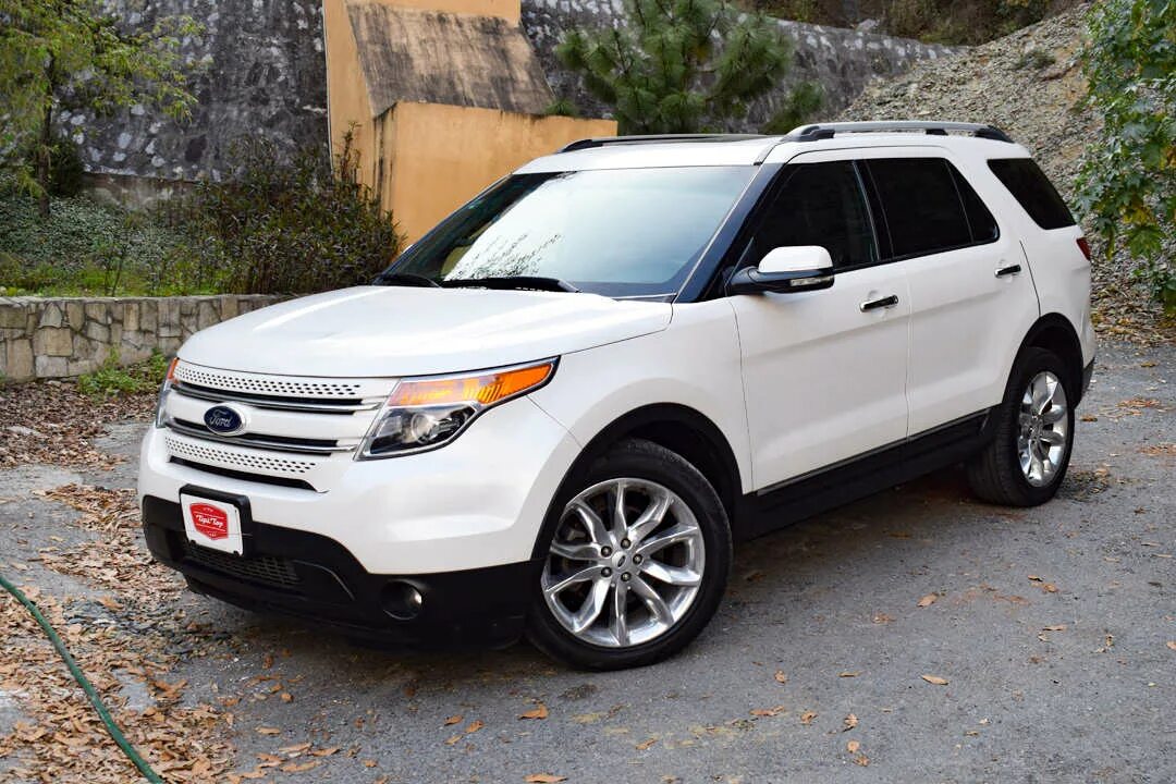 Купить форд эксплорер на авито. Ford Explorer Limited 2013. Форд Explorer Limited. Форд Лимитед 2014. Ford Explorer Limited se.