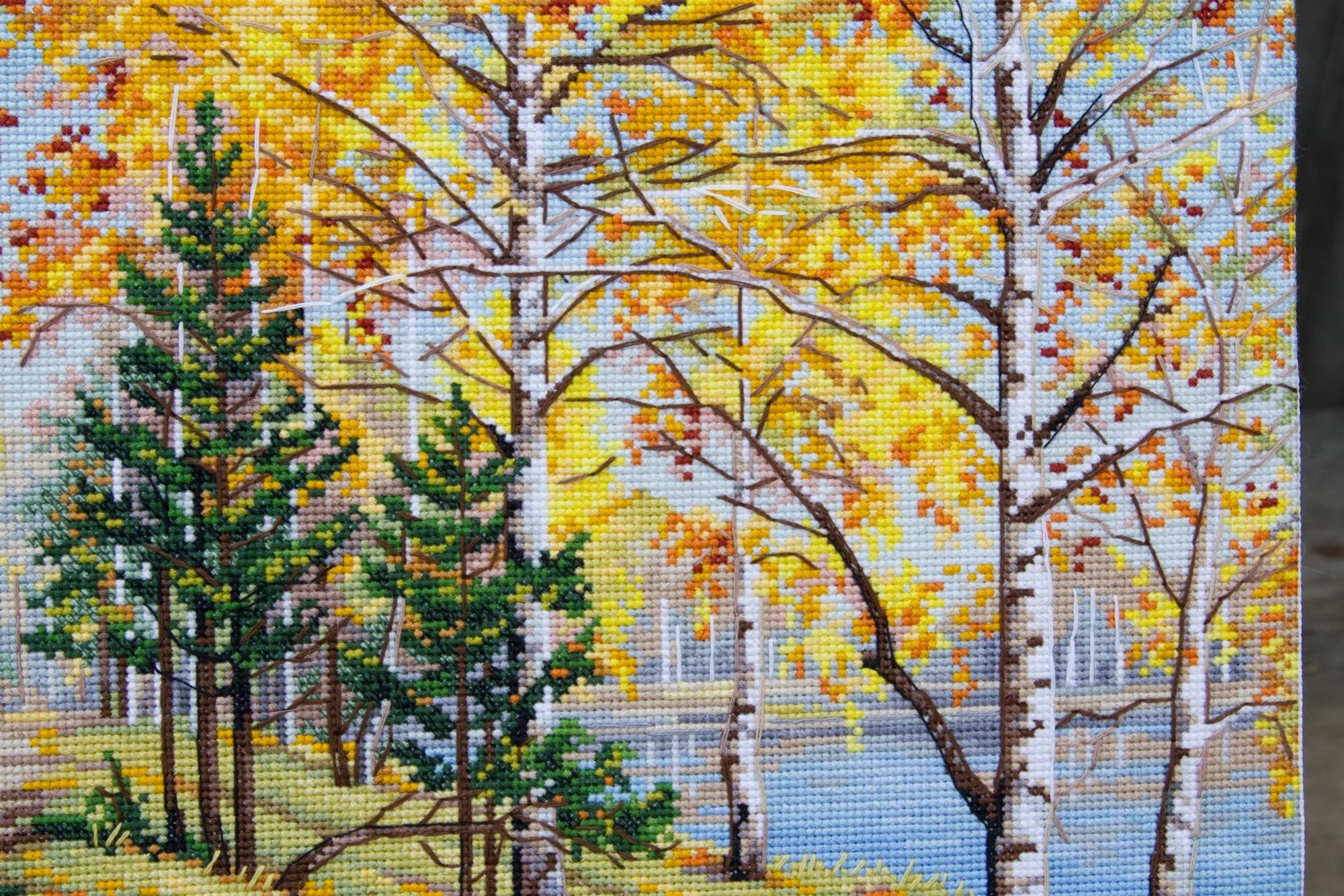 Золотой осенью схема. Картина осень из бисера. Алиса наборы для вышивания крестом золотая осень. Вышивка крестом мостик в парке. Вышивка крестом золотая осень.