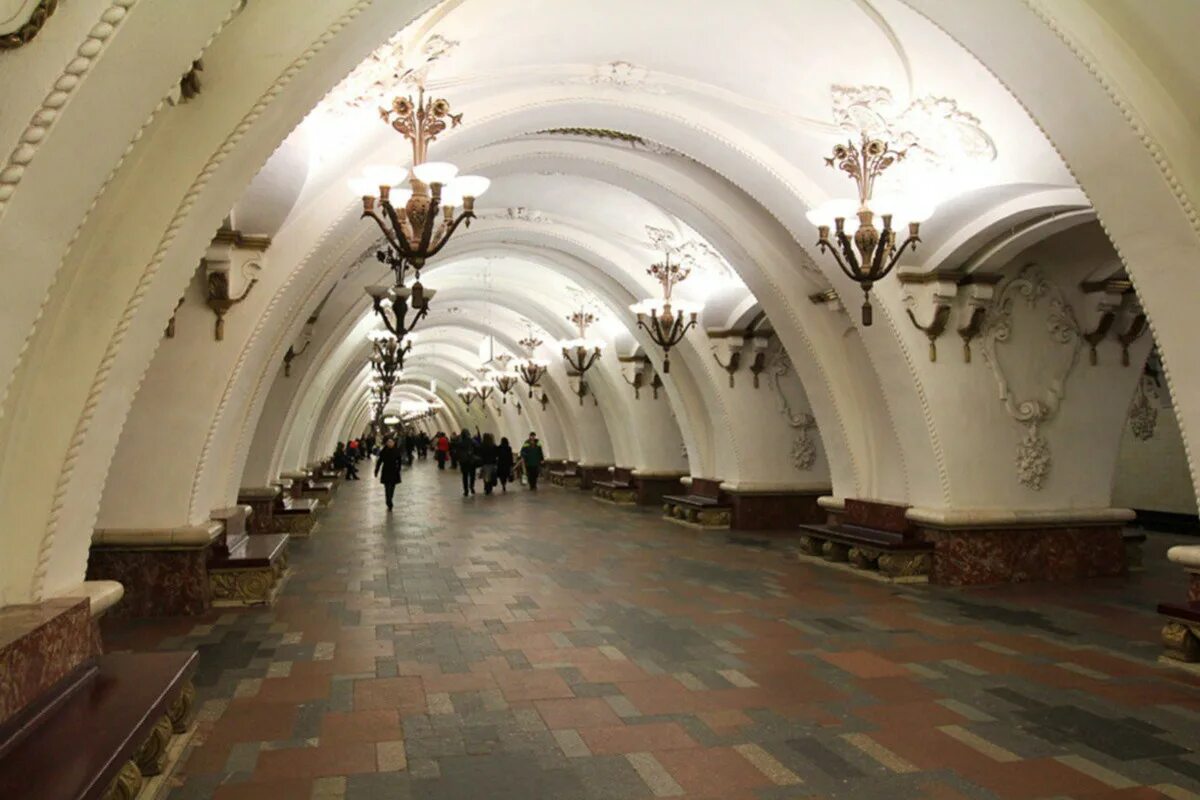 Станция киевская кольцевой линии. Метро киевская кольцевая линия. Катастрофа в московском метрополитене 2014. Московский метрополитен станция арбатская. Арбатская линия что случилось.