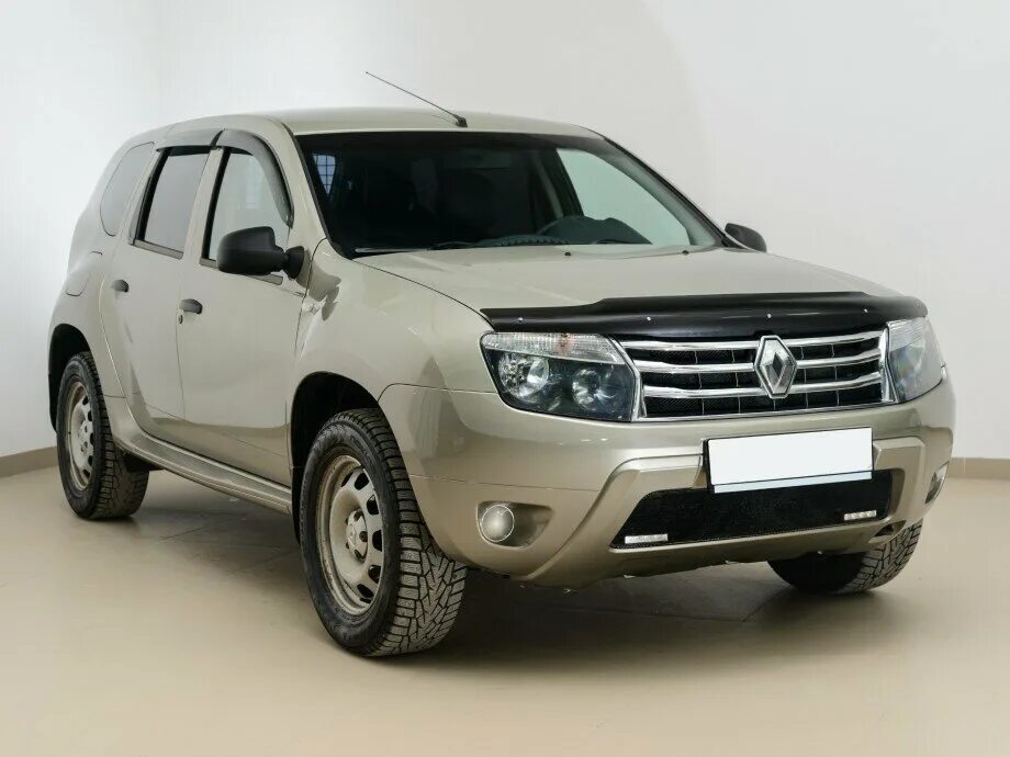 Renault duster 2014 год