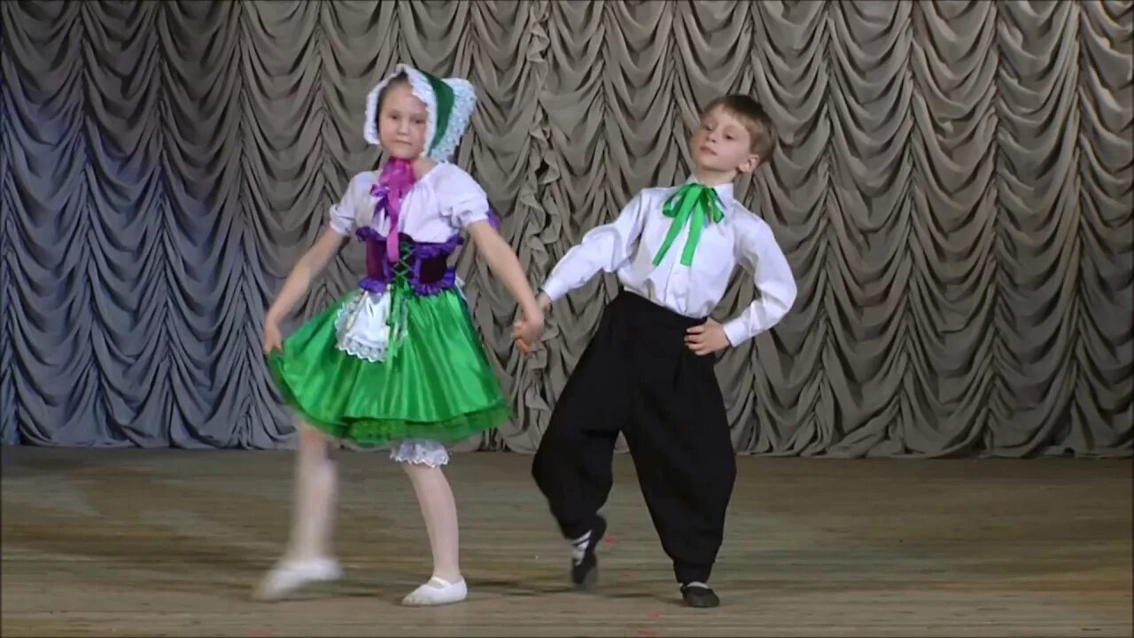 Школьная полька локтева. Польки дети видео. Белорусский ансамбль лявониха. Финская полька картинки. Полька танец.