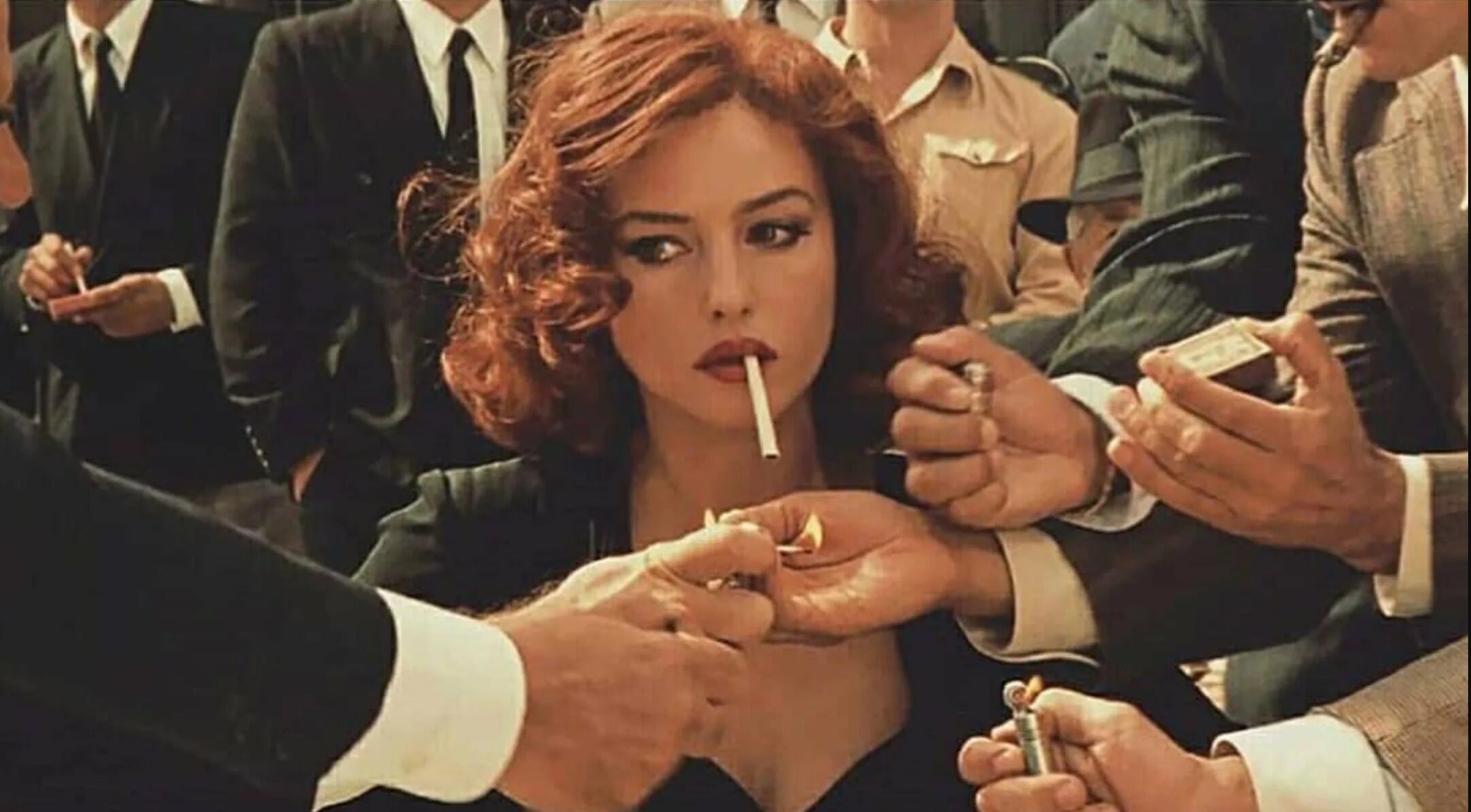 Малена фильм 2000 джузеппе сульфаро. Моника беллуччи в фильме малена. Малена 3. Малена 2000 моника беллуччи. Моника беллуччи в фильме малена.