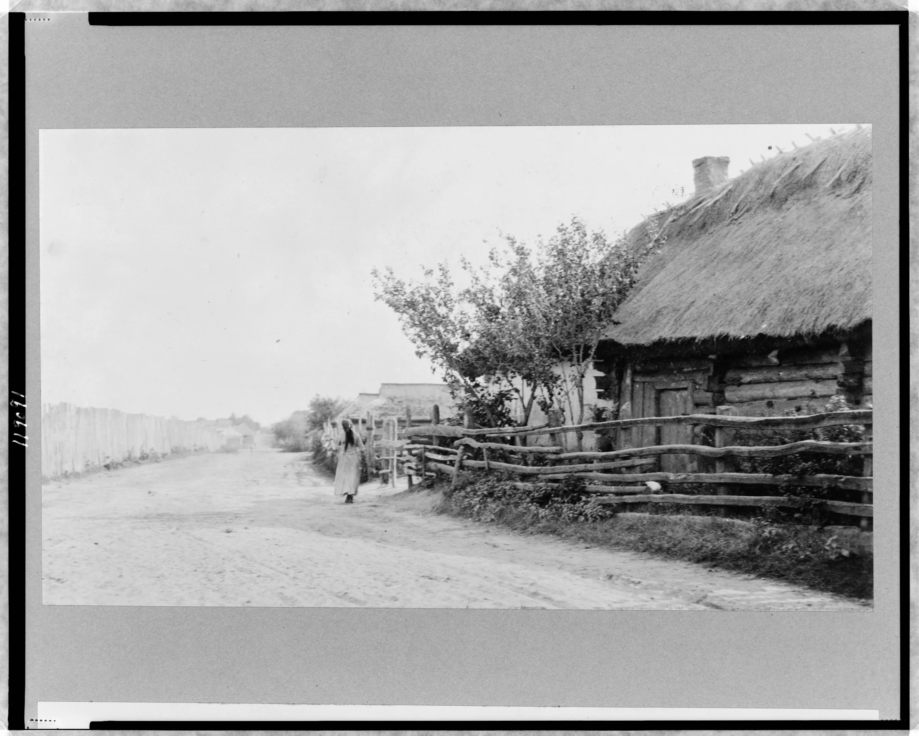 Древние села. Деревни Белоруссии 1900. Деревня 19 века в России. Старое село (деревня, Можайский городской округ). Курская деревня в дореволюционной России.