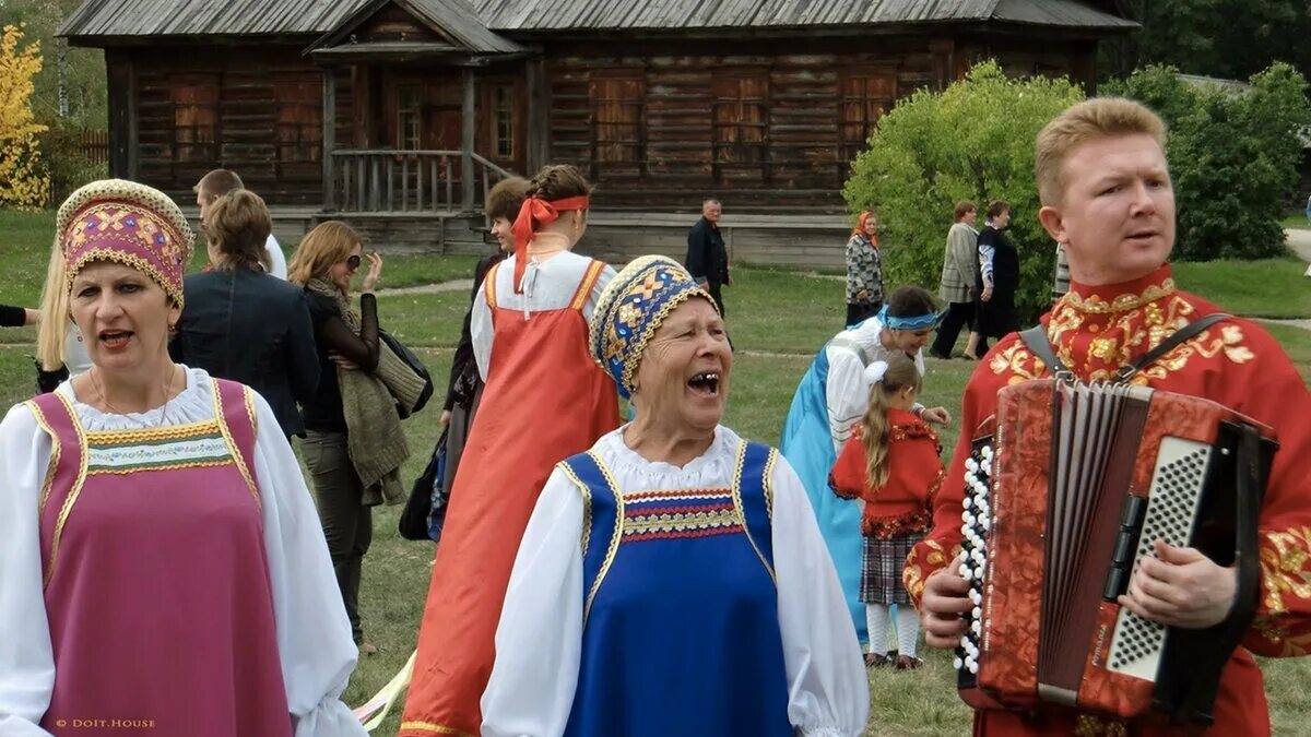 Гостеприимство русского народа. Россия люди. Россия русские люди. Добрые русские люди