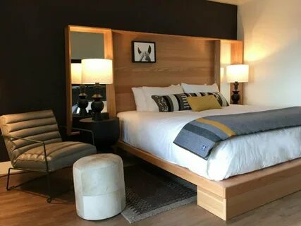Hole room
