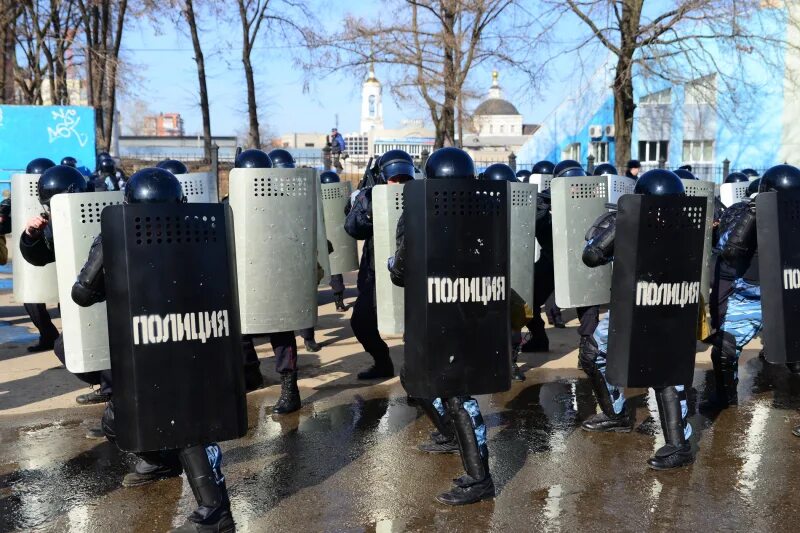 Предупреждение массовых беспорядков. Пресечение массовых беспорядков. Пресечение массовых беспорядков полицией. ОВД при массовых беспорядках. Групповые нарушения общественного порядка.