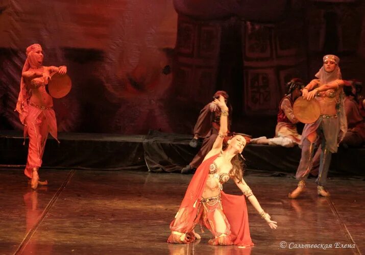 опера князь игорь половецкие пляски. хор девушек из оперы князь игорь. опера князь игорь половецкие пляски. песня половецких девушек. «половецкие пляски» бородина 1909.