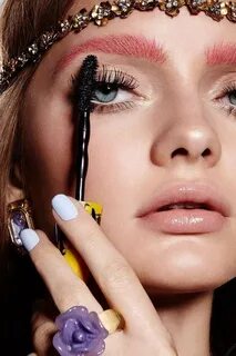 Make up 3