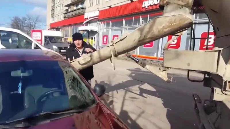 Наказать мужа за измену видео. Отомстил за измену девушке. Узбекский измена мужа. Наказать мужа за измену видео. Узбекская жена изменяет.