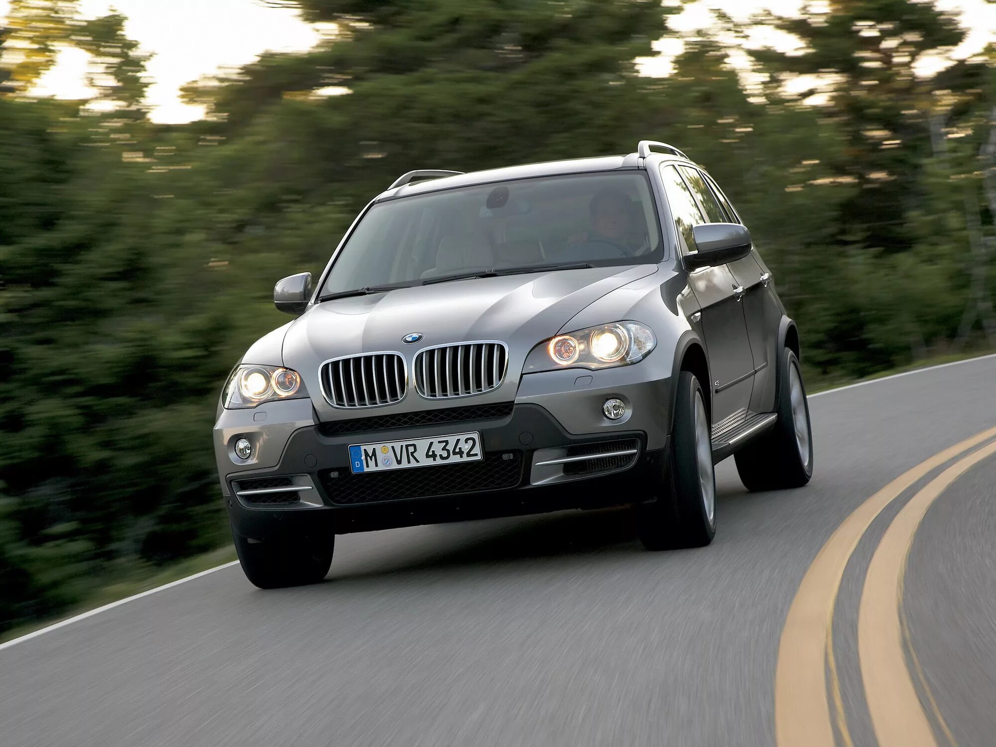 Bmw x5 70. БМВ x5 e70 2007. BMW x5 e70 4.4i. BMW x5 e70 4.8. BMW x5 e70 2006.