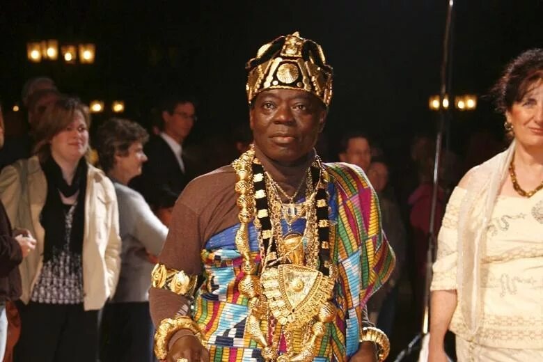 King africa. Король Банса. Король Тогбе Нгорифия Кифа коси Банса. Африканский Король. Негритянский Король.