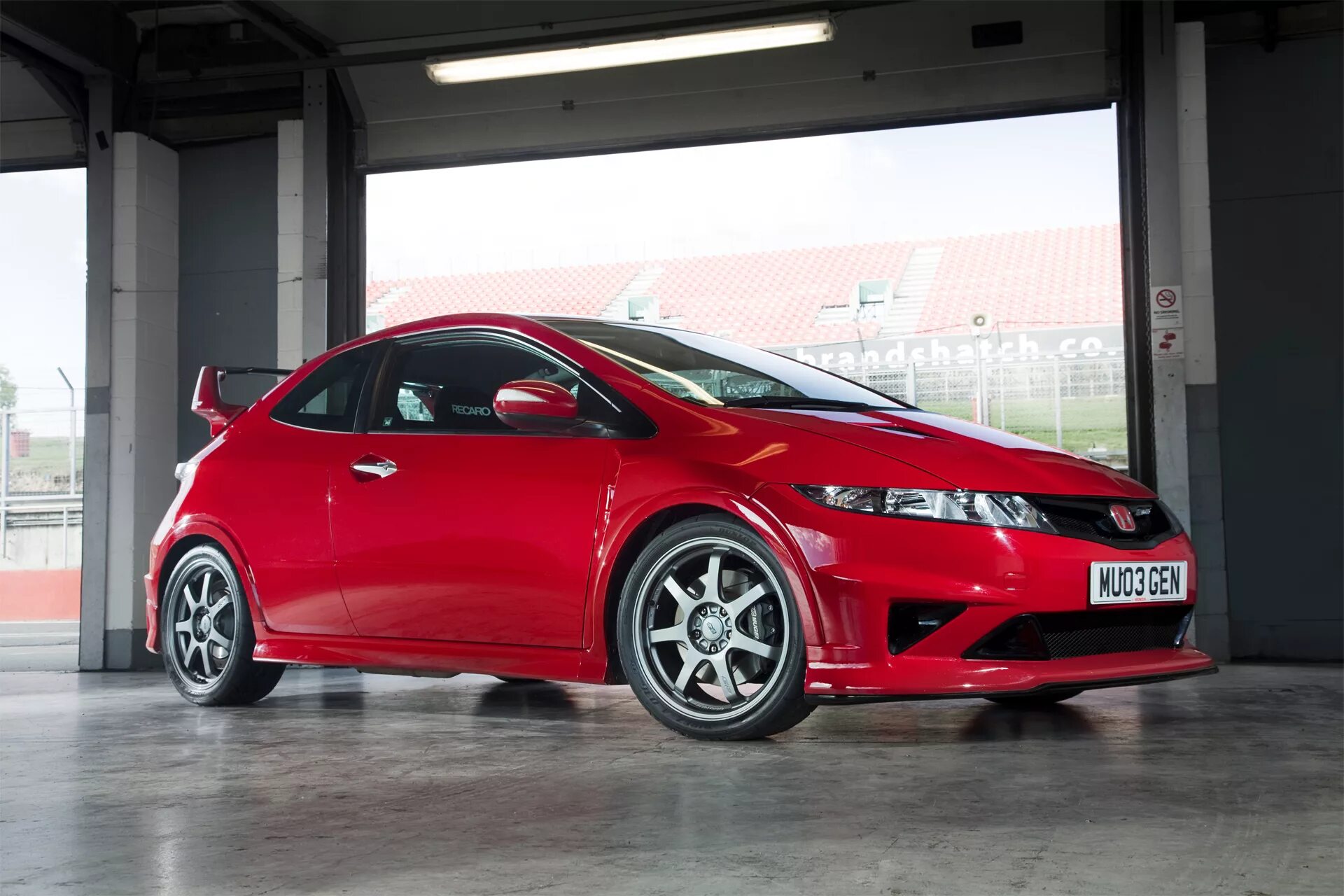 Хонда Сивик тайп р. Honda Civic тайп р. Хонда Сивик тайп р 2009. Honda Civic Type r 4. Хонда сивик р