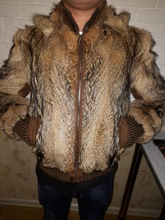 Зимние кожаные куртки мужские с мехом. Мужская меховая одежда. Авито мужской мех. Gata fur шубы страна производитель. Мужская норковая шуба.