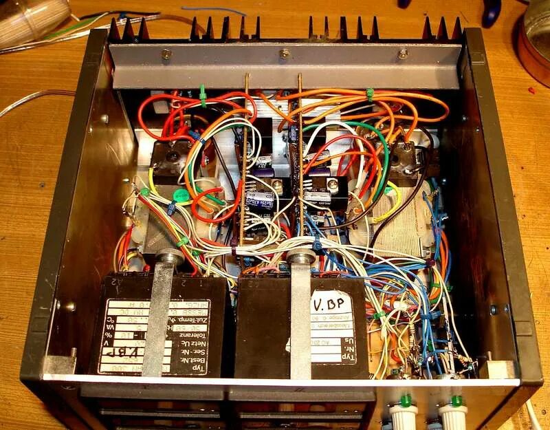 Радиола сетевая ламповая "вэф-рапсодия". Сайт радиотехника 20 века. Npe hifi stereo. Радиотехника 020. Сайт радиотехника 20 века.
