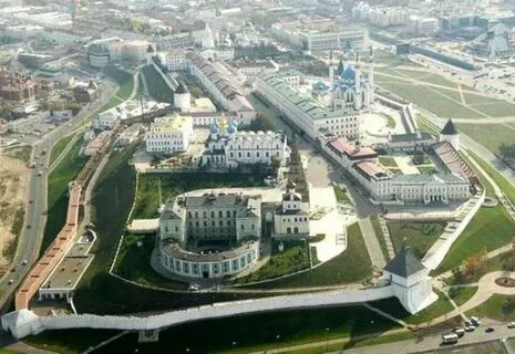 Город казань расположен в