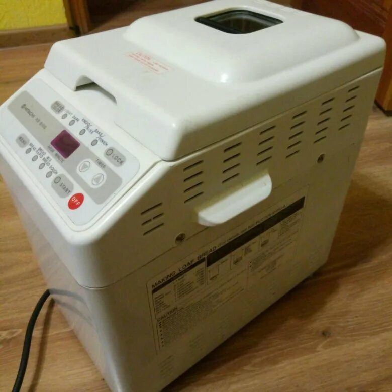 Hb b100. Hitachi hb-b100. хлебопечь hitachi hb-b100. хлебопечка hitachi hb-b301 запчасти. ведро хлебопечь hitachi 301.