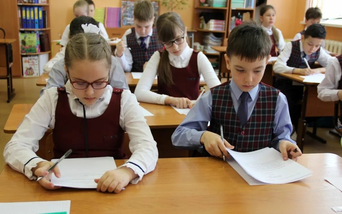 Двадцать пять учеников