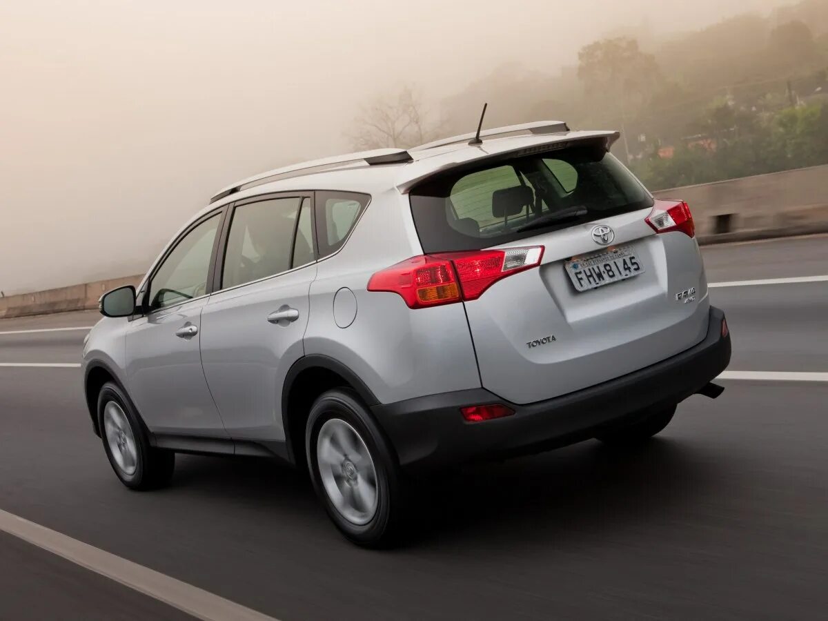 Рав 4 2013 дром. Toyota rav4 2013. toyota rav4 4. тойота рав 4 2013 года. тойота рав 4 2013г.