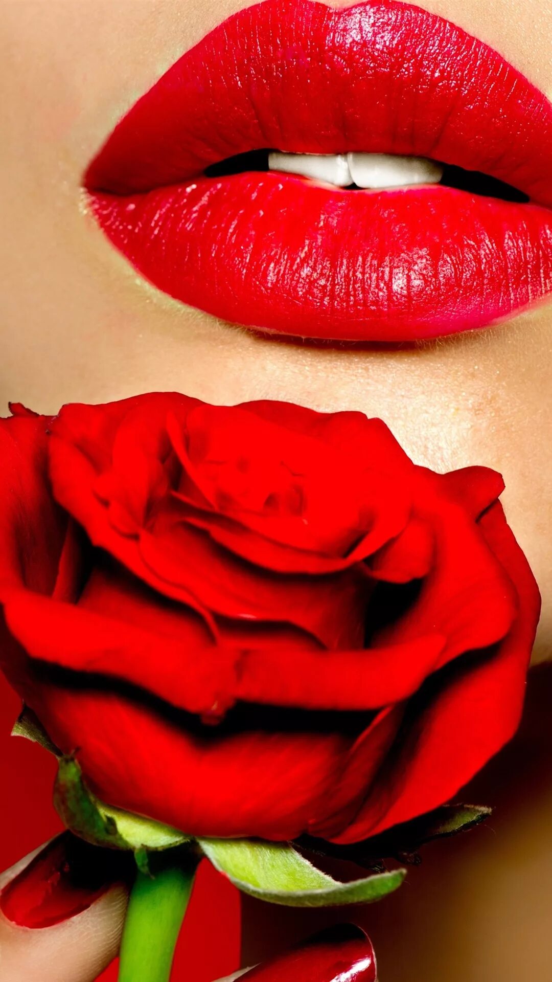 Ава с поцелуем. Женские губы. Красные губы. Красивые женские губы. Красивые губки.
