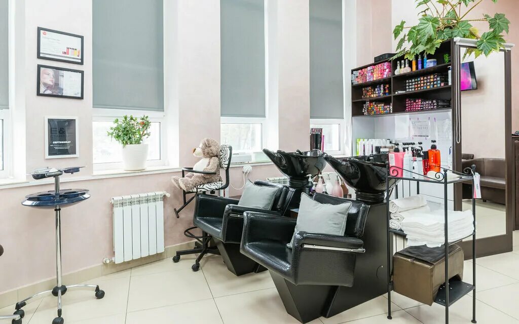 троицкий бульвар 7 троицк. эстетика парикмахерской. салон весна троицк. троицк москва салон весна. салон красоты троицк солнечная 9 карина.