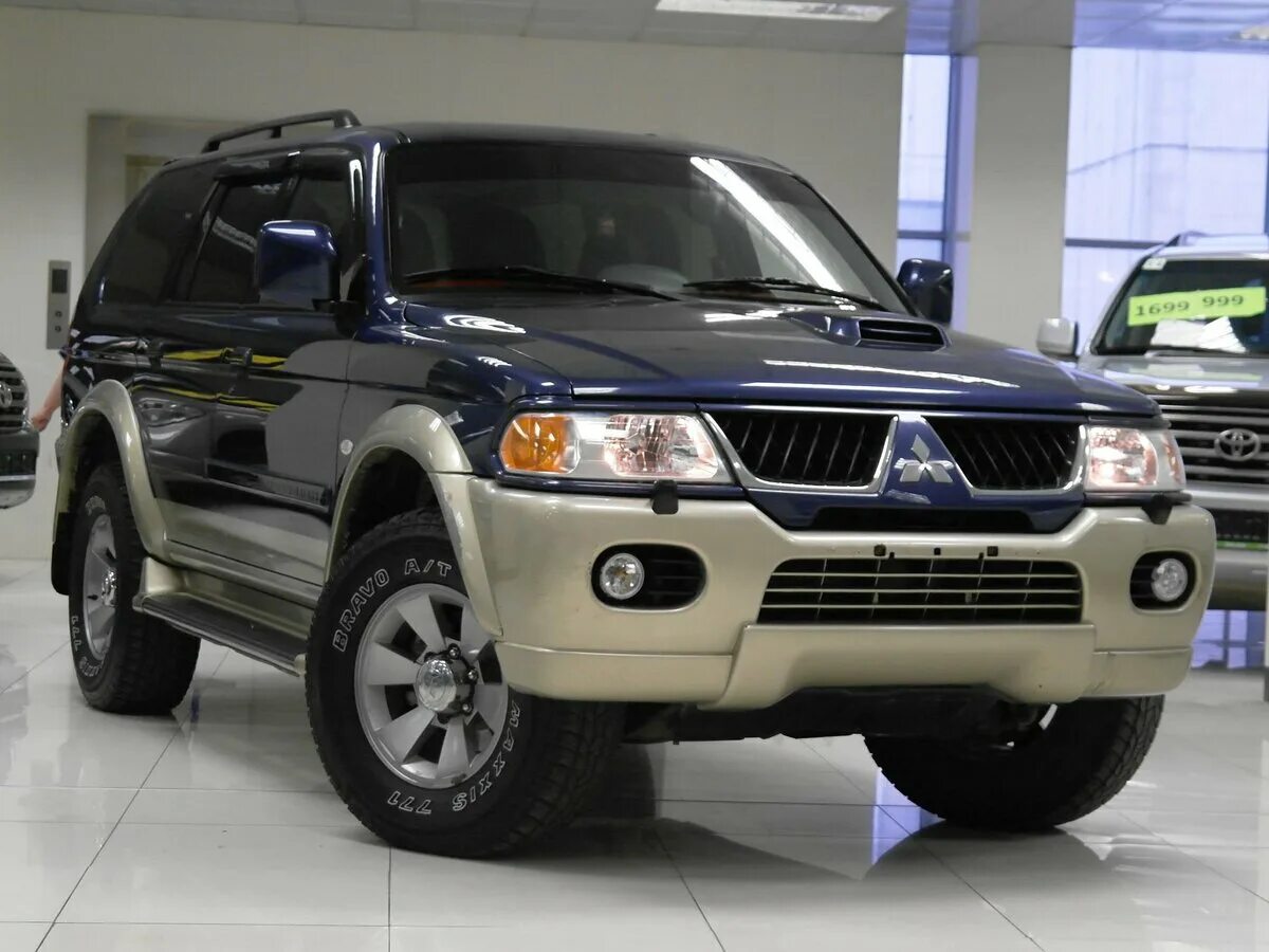 Pajero Sport 2008. Митсубиси Паджеро спорт 2008. Mitsubishi Pajero Sport 2008 2.5 дизель. Mitsubishi Pajero Sport 2008 года дизель.