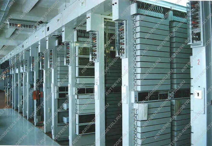 Атск 100-2000. Системный телефон lg-ericsson ldp-7224d. Атс станция атск 2000. Мини атс panasonic kx- ns1000. Блоки мкс атс.