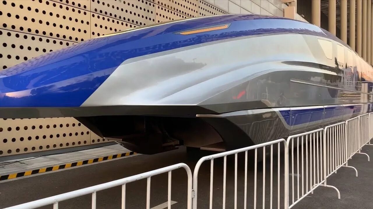 Шанхайский Маглев. China Railway Rolling stock Corporation Маглев 600км изнутри. Will China s 600km h Maglev. Самый быстрый поезд Маглев. Транспорт экспо