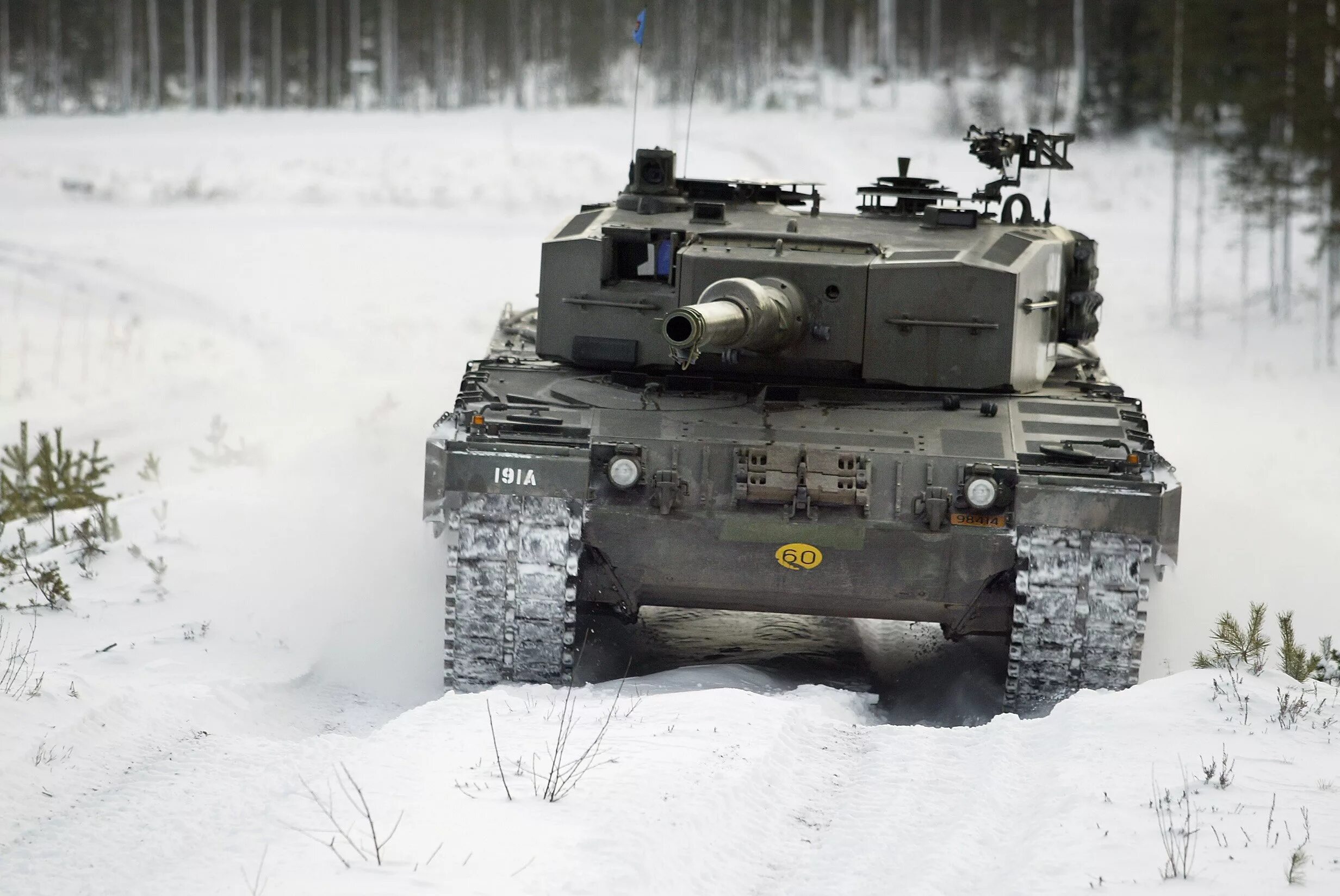 Леопард 2к. Немецкий танк &quot;леопард&quot;. леопард 2 ав. leopard 2a5 snow. leopard 2a4m.