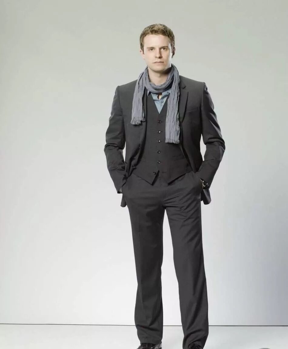 Luke Mably. Люк Мэбли британский актёр. Калдвэлл люк. Люк мэбли